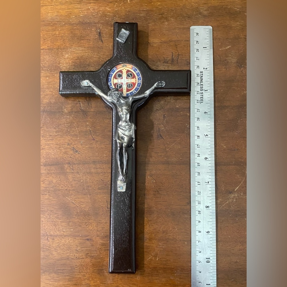 Cross - Picture 3 of 5